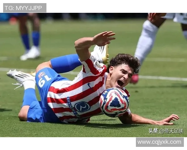 足球明星意外瞬间大揭秘令人惊叹的视频合集精彩纷呈不容错过